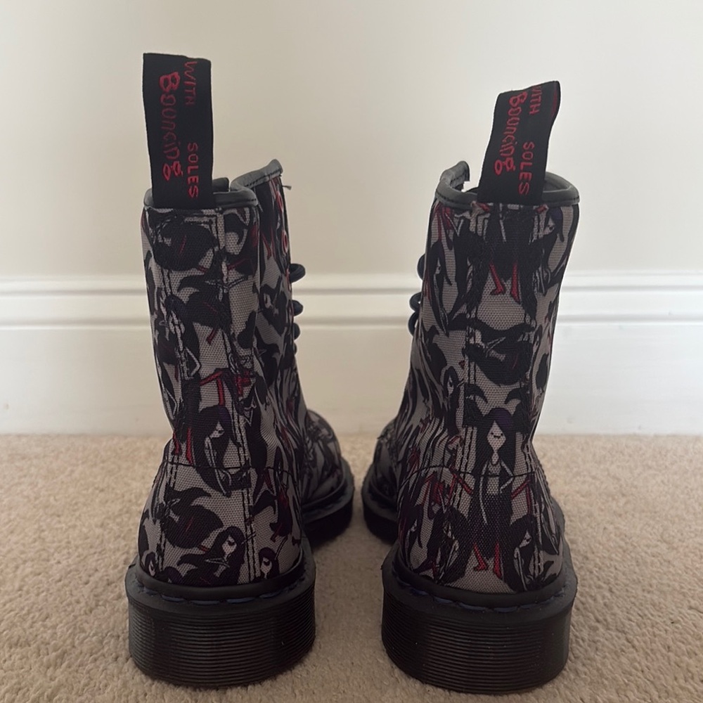 Dr. Martens Dr Martens Unisex Castel Grey Marceline Vampire Queen Boots - Picture 3 of 9